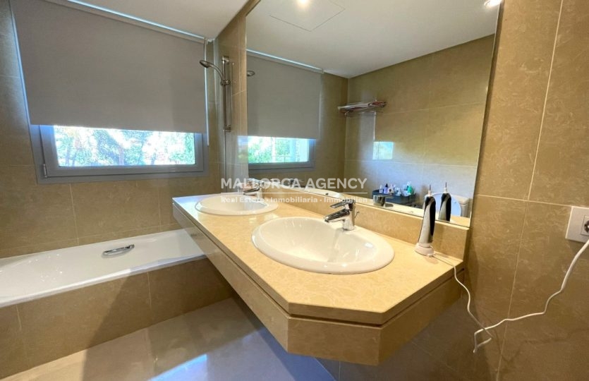 Bathroom double sink in stylish modern duplex for sale in sol de mallorca